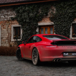 porsche 911 GTS exterior (21)