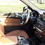Mercedes-Benz GLE interior (1)