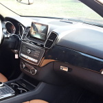 Mercedes-Benz GLE interior (2)