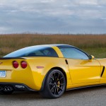 2013-Chevrolet-Corvette-Z06-rear-three-quarter