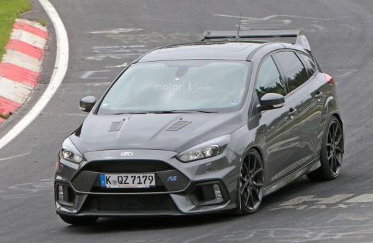 ford-focus-rs500-spy-photo (10)