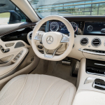 2015-Mercedes-Benz-S65-AMG-Coupe-cockpit