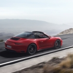 Porsche_911_GTS_2017_facelift_prvni_sada_14_800_600