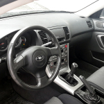 Subaru Legacy R interior (1)