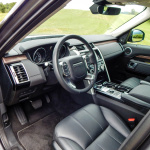 land-rover-discovery-5-interior-1