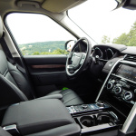 land-rover-discovery-5-interior-13
