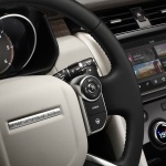 land-rover-discovery-5-interior-2