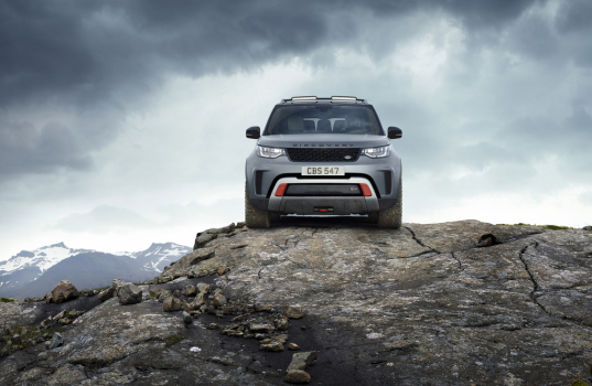 land-rover-discovery-svx-frankfurt-2017-4