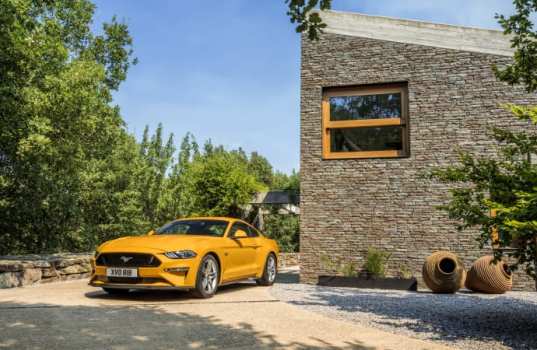 2018-ford-mustang-2