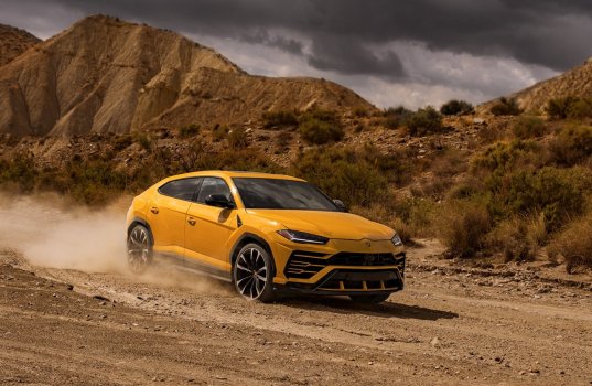 lamborghini-urus-6