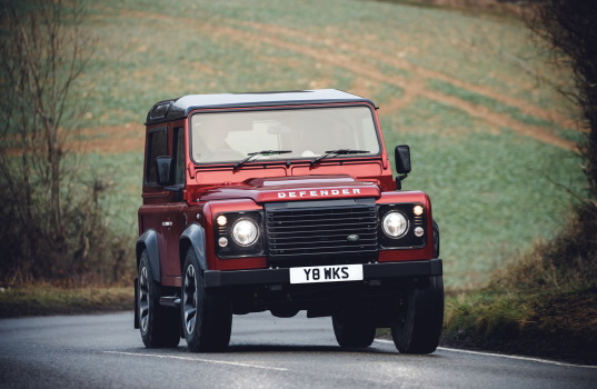 land-rover-defender-drive_3