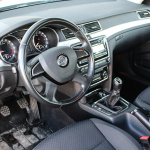 skoda-superb-kombi-interior-2