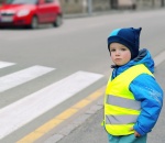 doprava_deti_do_skolky_auto_kelly_reflexni-vesta