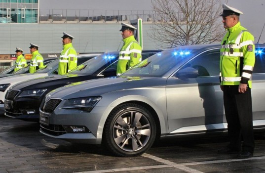 4-skoda-superb-policie-2017_galerie-980