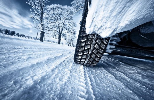 driving-in-snow-1