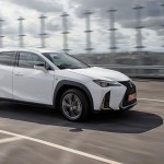 lexus_ux_203_5ba09d306e747