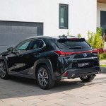 lexus_ux_406_5ba09d37977de