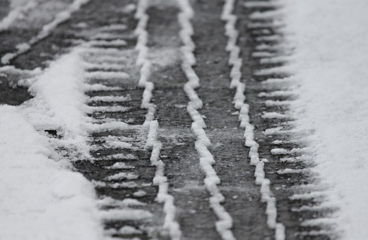 tire-tracks-3148803_1280
