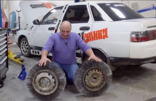 6e4eaccb-lada-110-with-wheels-made-of-nails