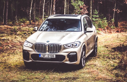 bmw-x5-exterior-11