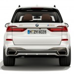 p90351133_highres_the-new-bmw-x7-m50i