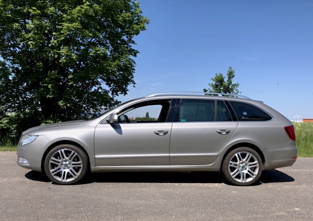 skoda-superb-v6-3