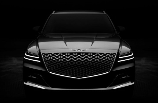 2021-genesis-gv80-02