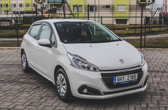 peugeot-208-4