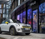 p90385405_highres_mini-cooper-se-czech