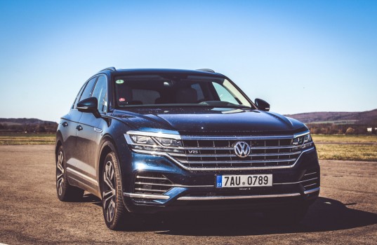 volkswagen-touareg-v8-13