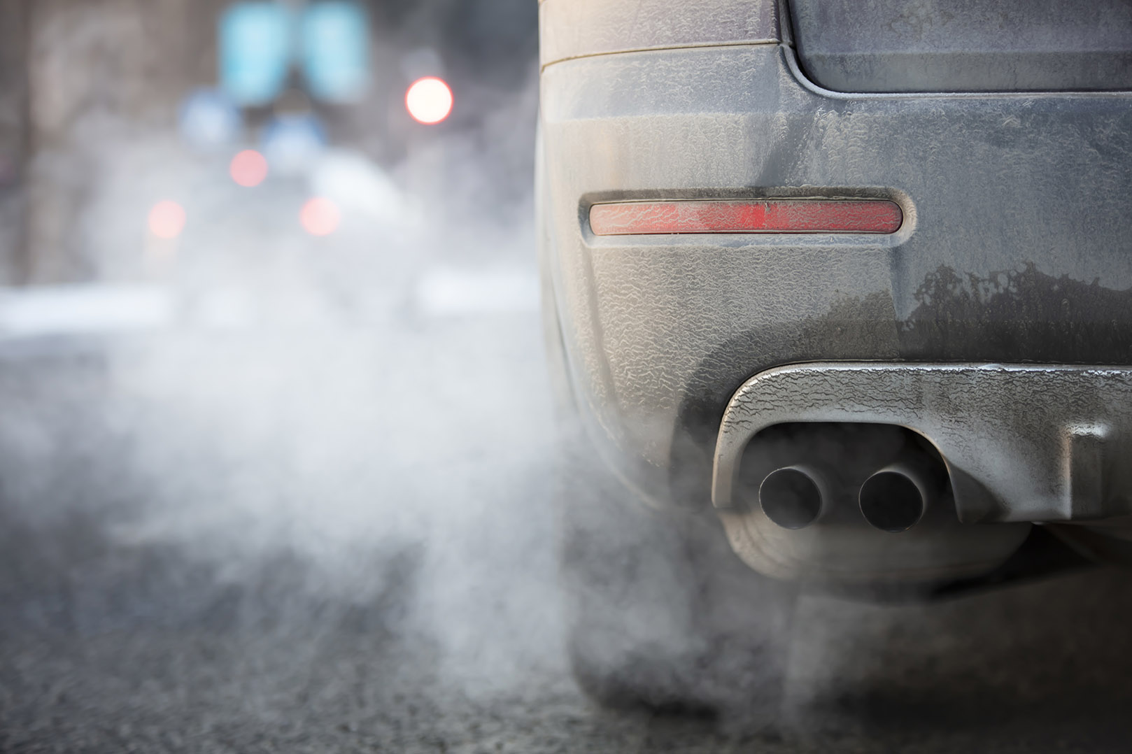 Car exhaust pipe, which comes out strongly exhaust gases in Finl