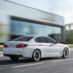 p90389054_highres_the-new-bmw-540i-sed