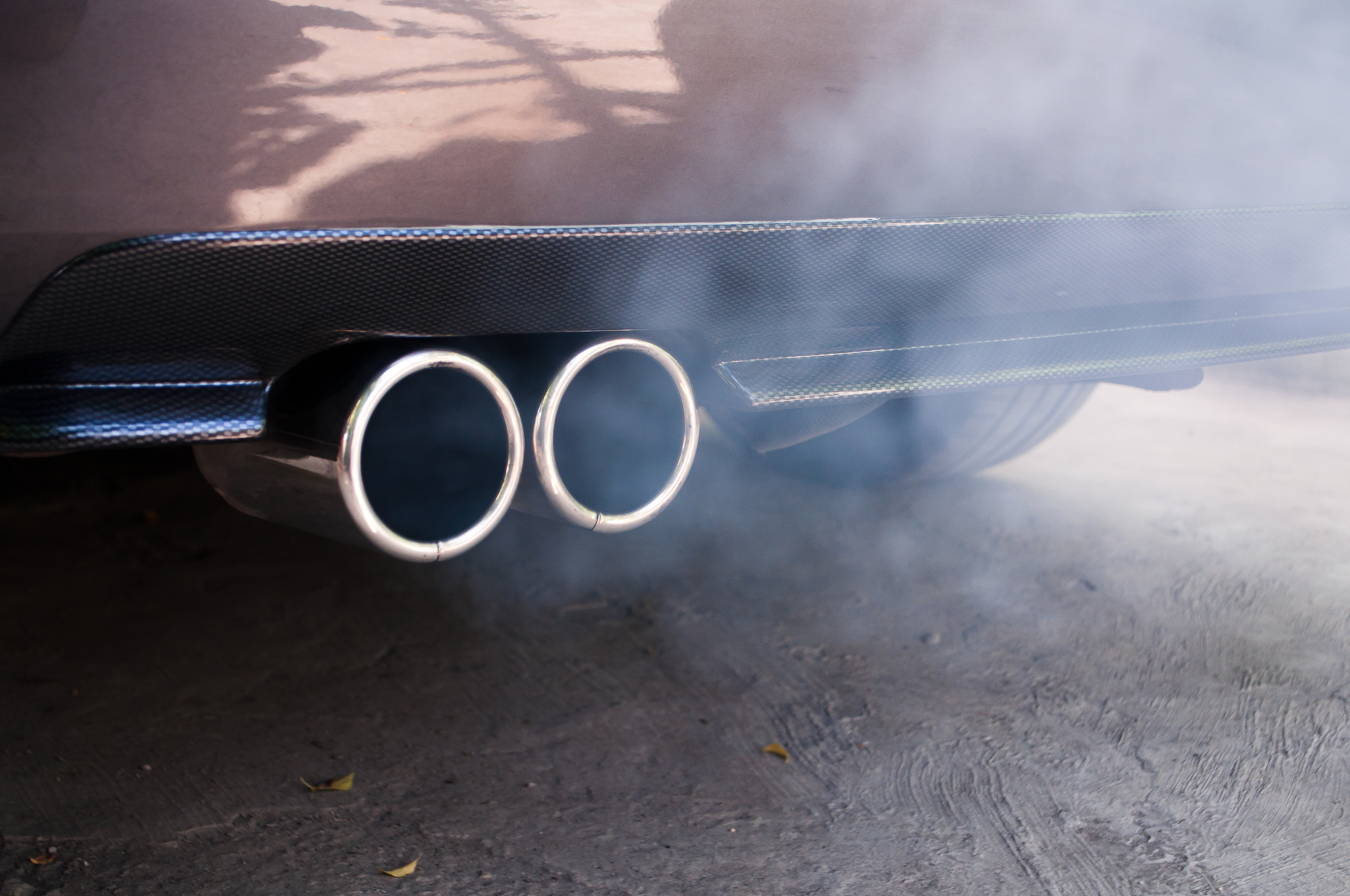 Car exhaust pipe