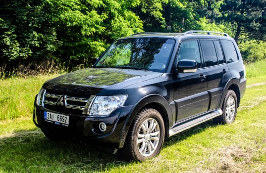 mitsubishi-pajero-14