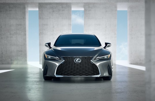 1595491019-lexus-is-2-1