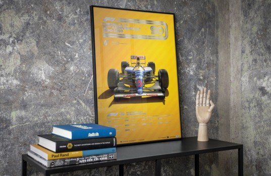 f1_decades_05_williams_pressrelease_productimage_collectors-psd