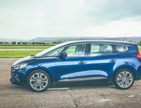renault-grand-scenic-iv-1