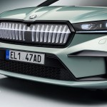 enyaq_green_bumper_front-logo-2048x1365