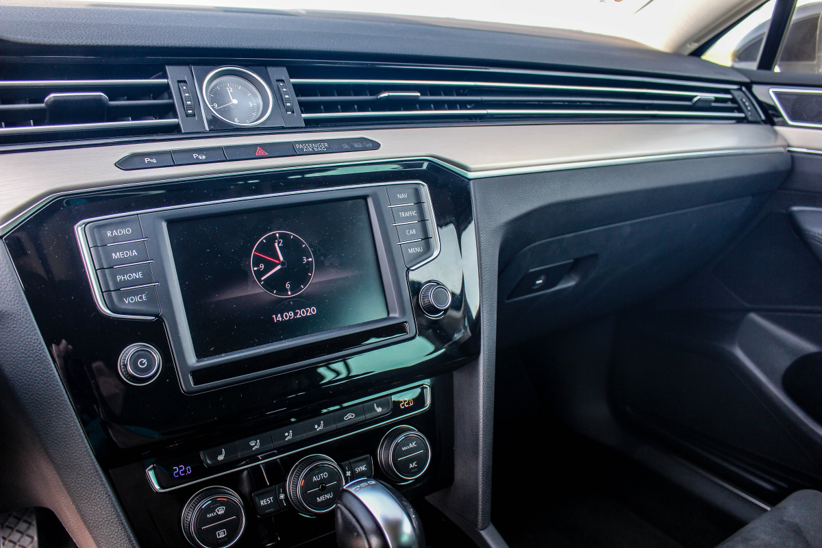 volkswagen-passat-b8-20