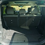 land-rover-defender-17