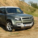 land-rover-defender-43