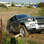 land-rover-defender-48