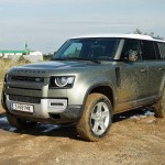 land-rover-defender-51