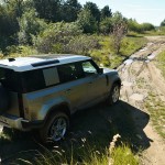land-rover-defender-64