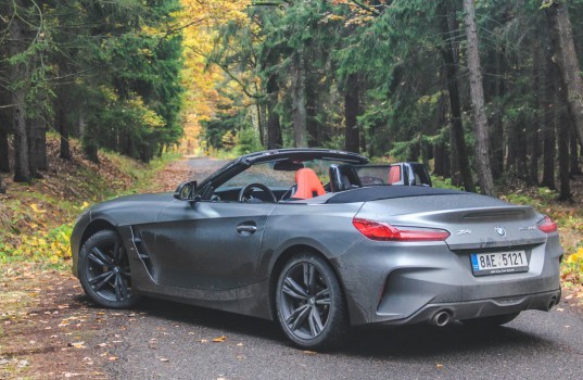bmw-z4-2020-23