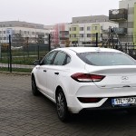 hyundai-i30-fastback-2