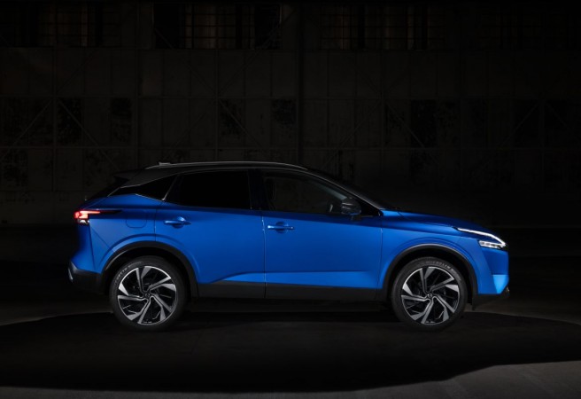 2021-nissan_qashqai-2