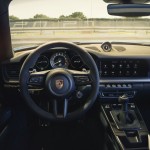 2021-porsche_911_gt3-12