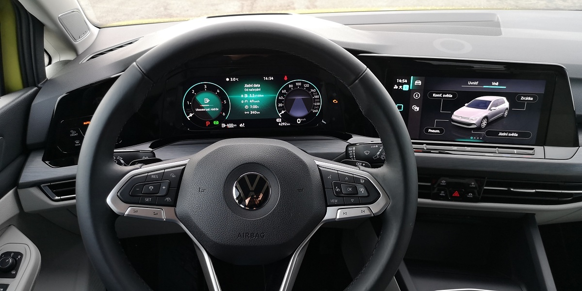 volkswagen-golf-8-29