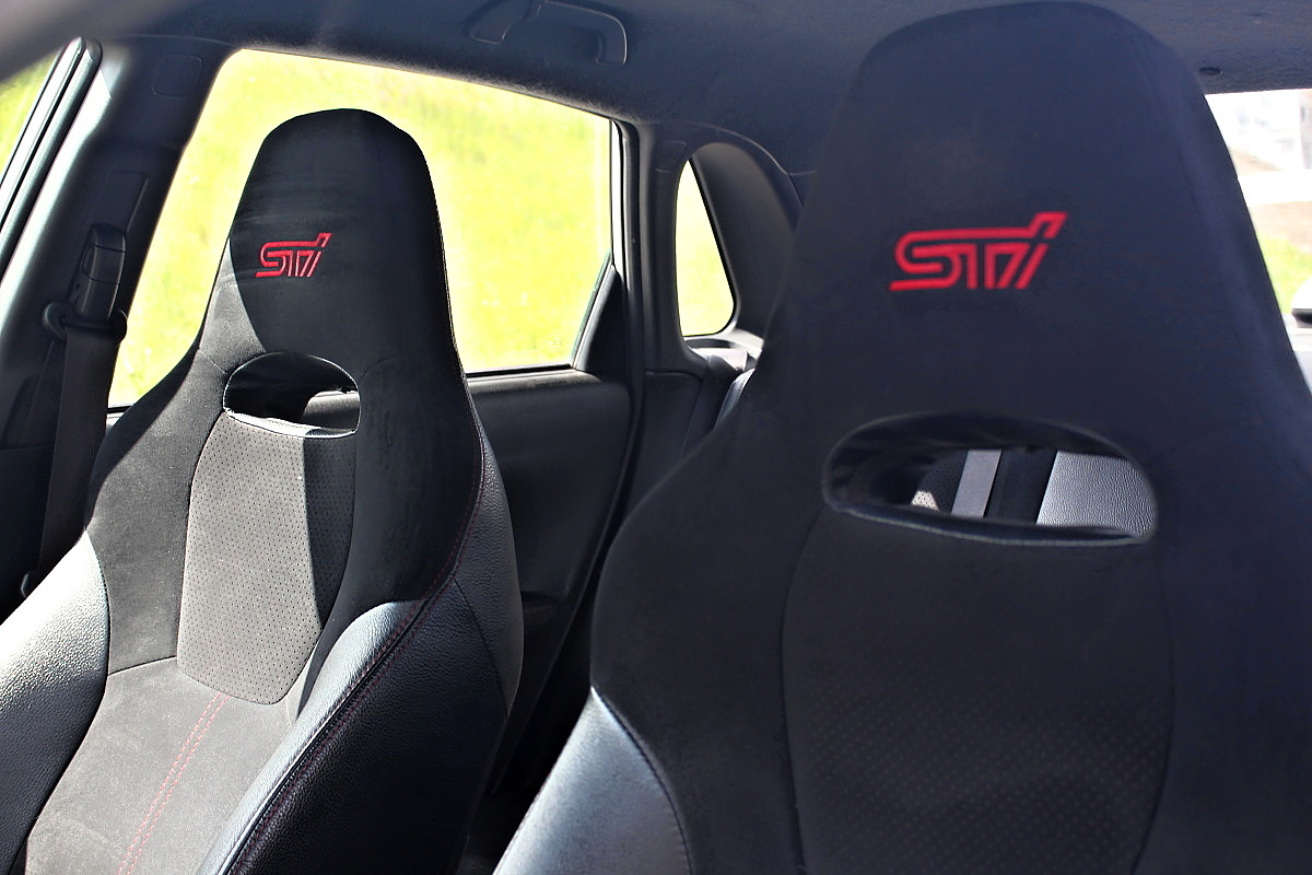 subaru-wrx-sti-2012-33